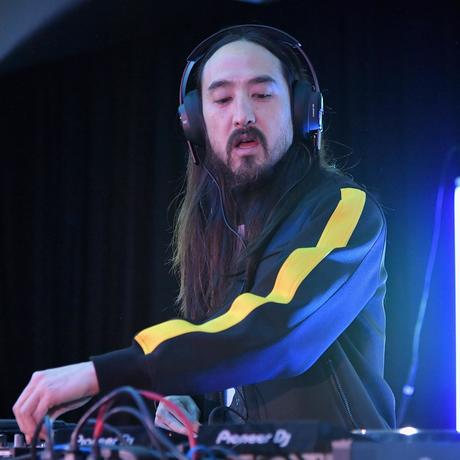 Steve Aoki