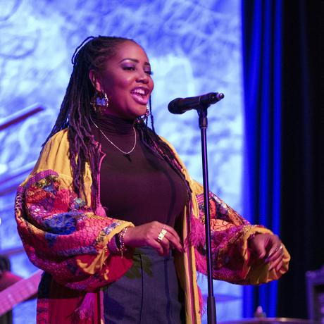 Lalah Hathaway